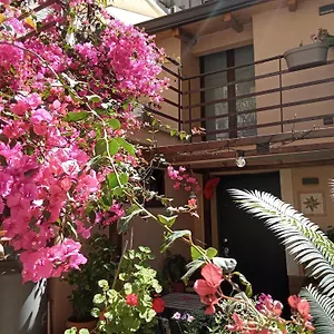 Pensjonat Mizzicahome Solemare, Katania