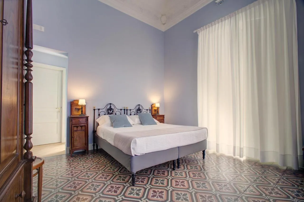 Palazzo Pastura B&B And Apartments CTA 0*,  Italia