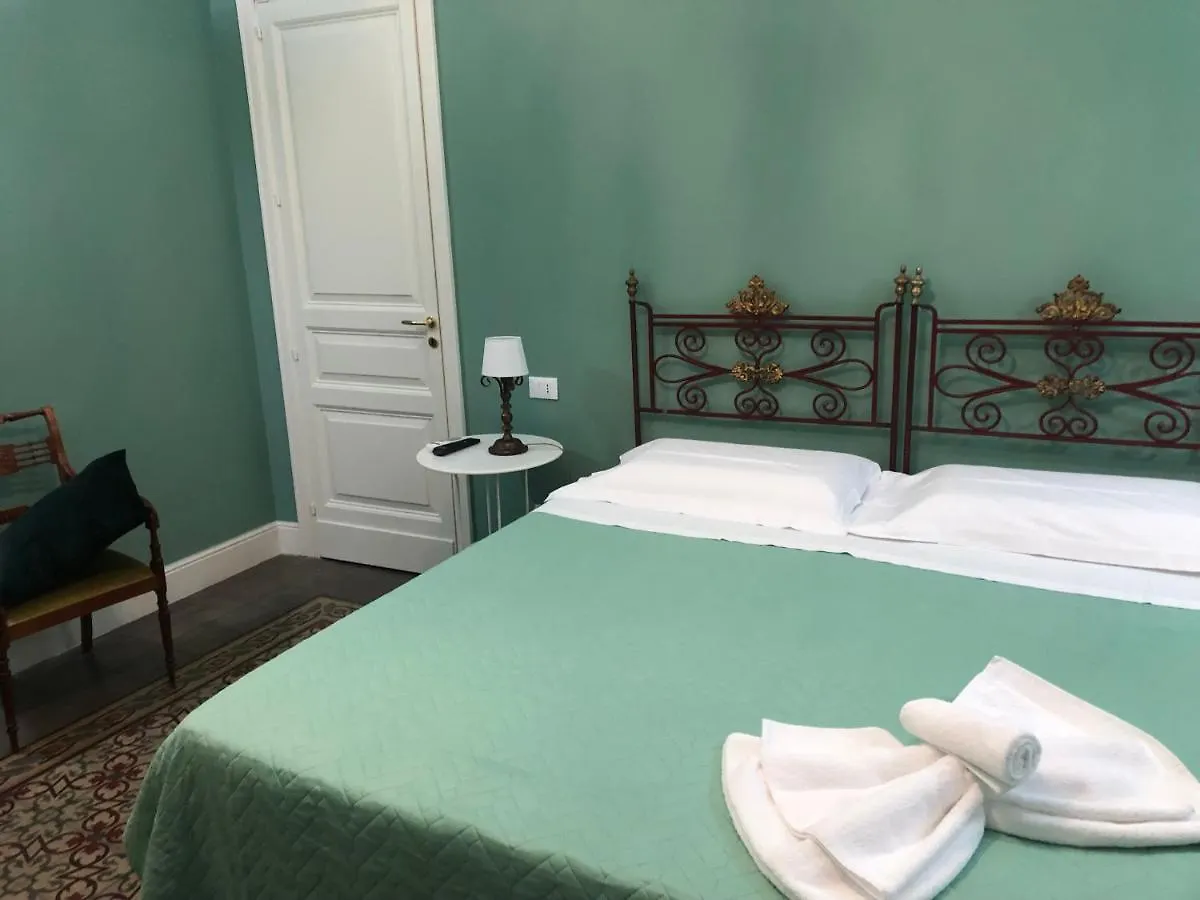 Palazzo Pastura B&B And Apartments Catania Guest house